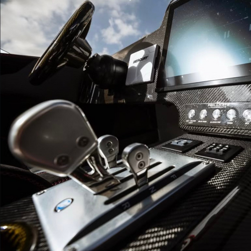 32 Console - Carbon Fiber