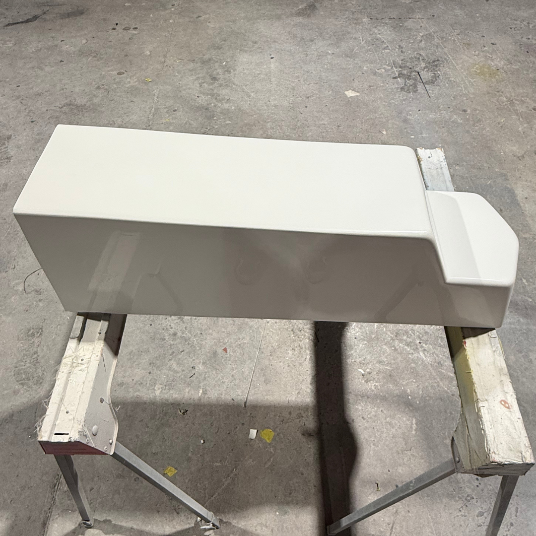 32 Console - Fiberglass