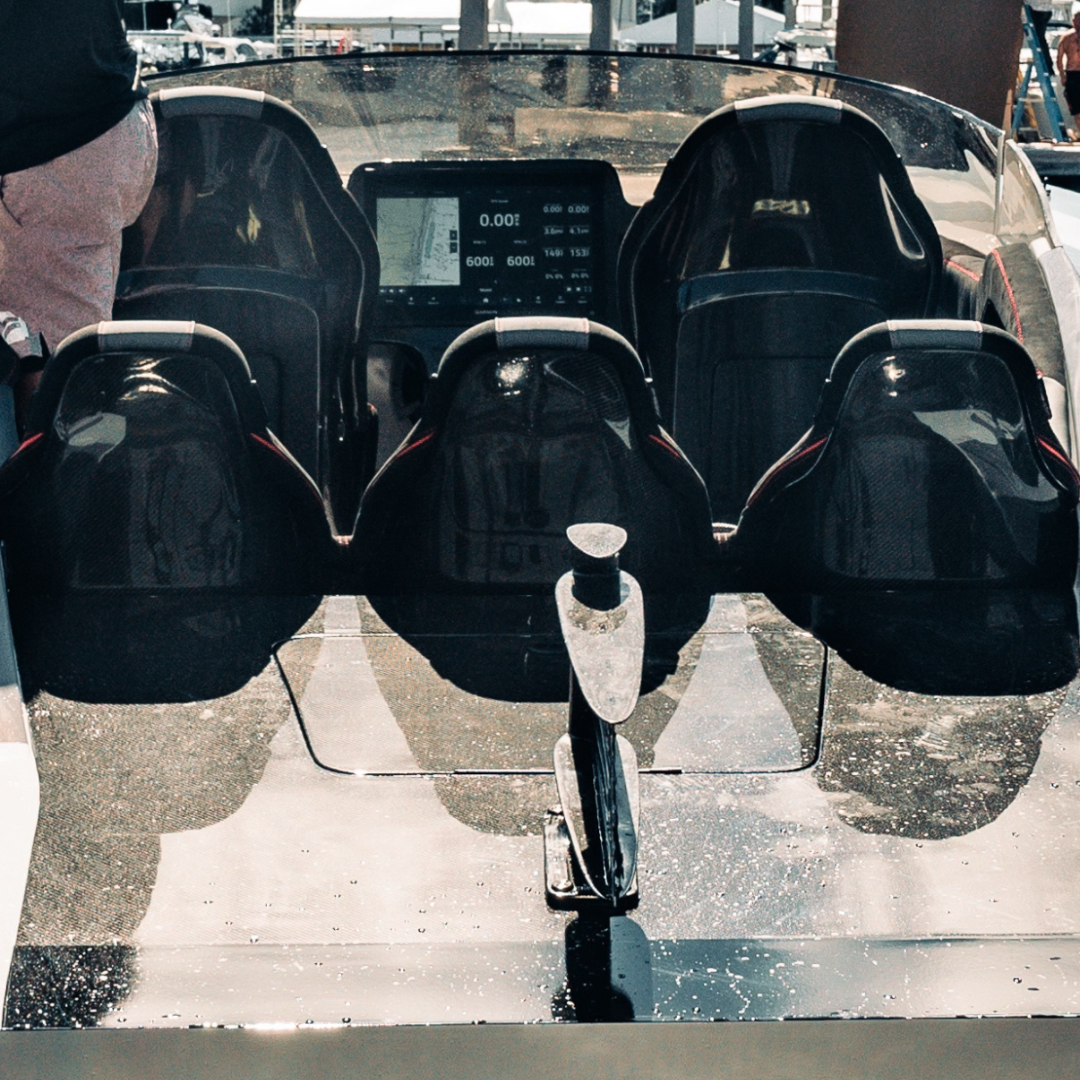 Seats - Carbon Fiber